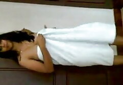 सरीना वेलेंटीना-संचिका सुनहरे बालों वाली देवी अपने सेक्सी मूवी पिक्चर एचडी में मुर्गा निगल